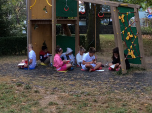 4M Reading Under The Trees 2